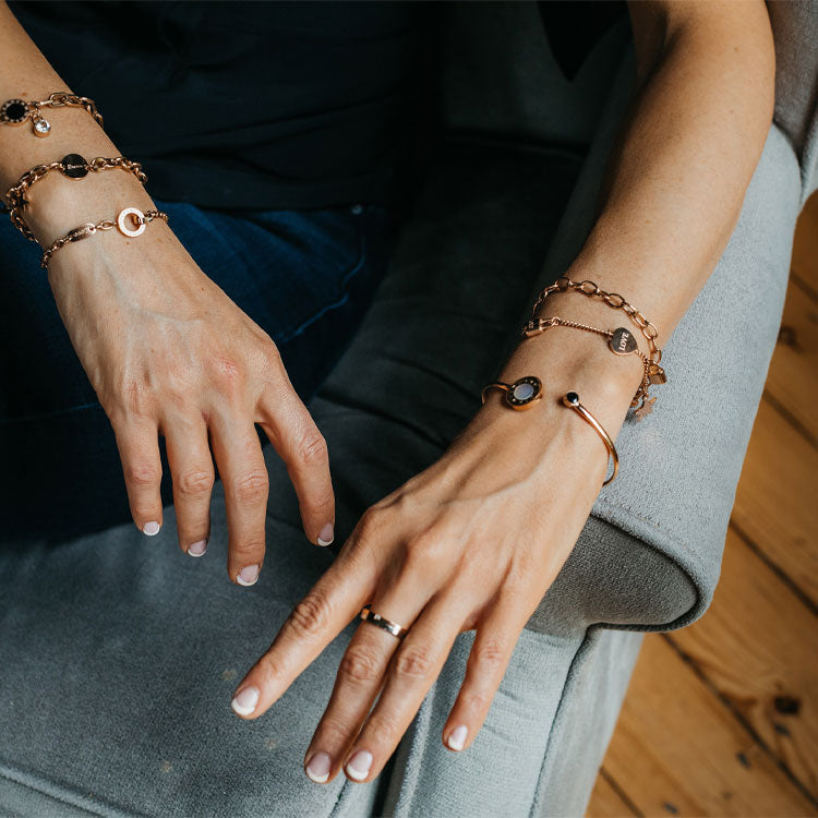Chain & Link Bracelets